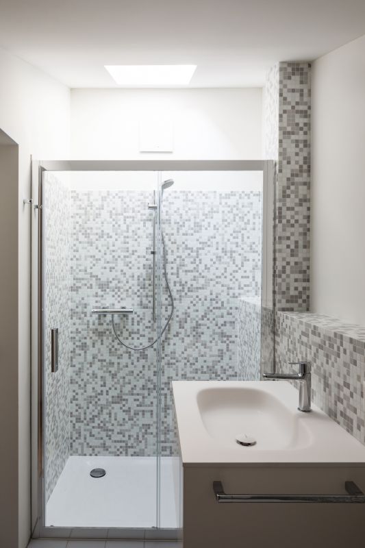 Contemporary Shower with Accessories
